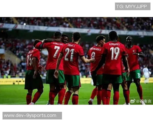 穿越时空培养足球巨星的传奇之旅与梦想成真之路